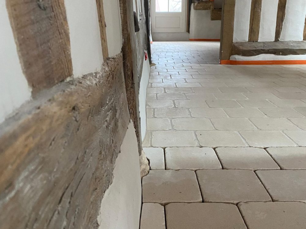 Avant et apres les joints Avant et après les joints du dallage