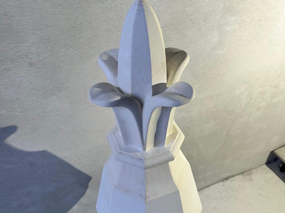 Fleuron taille de pierre atelier bouneou